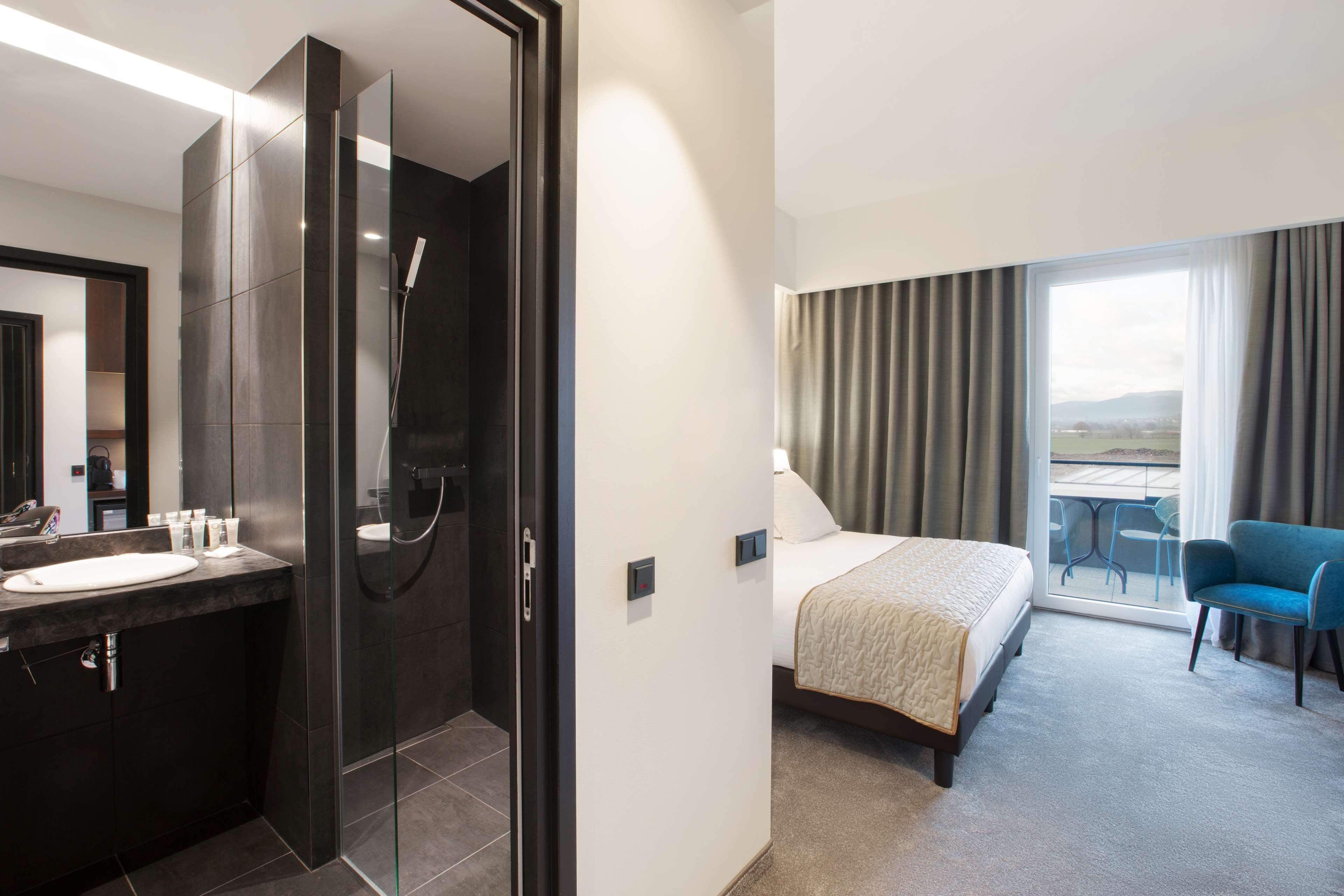 Best Western Brentwood Inn Экстерьер фото